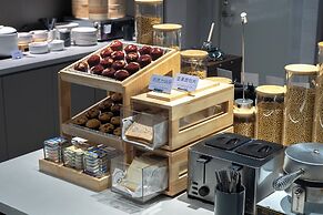 Pudong Airport  Light Residence Hotel