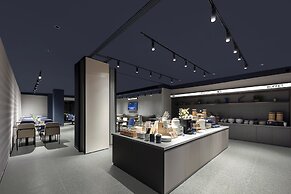 Pudong Airport  Light Residence Hotel