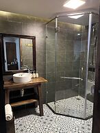 SAPA PINE HILL ECOLODGE