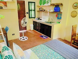 Amwani Azure