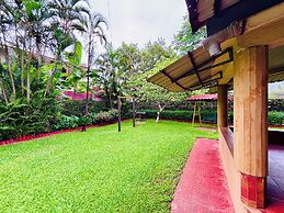 Bailey's Castle Villa