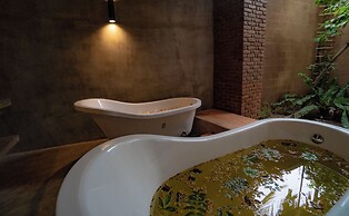 Ayur Ayur White Sail Villa