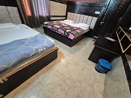 Radha rani seva sadan