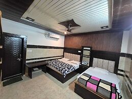 Radha rani seva sadan