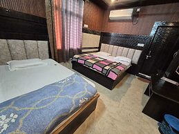 Radha rani seva sadan