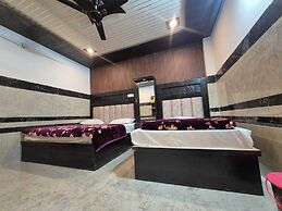 Radha rani seva sadan