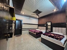 Radha rani seva sadan