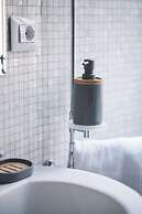 Habitat 42 Roman Stay