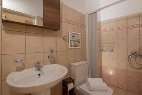 Posto Serene With Jacuzzi