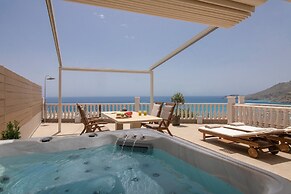 Posto Serene With Jacuzzi