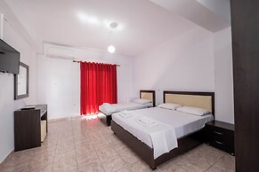 6 Milje Resort