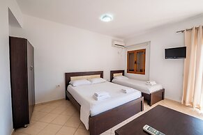 6 Milje Resort