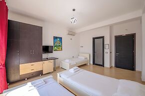 6 Milje Resort