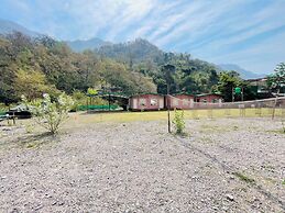 River Camp Cottages Rishikesh