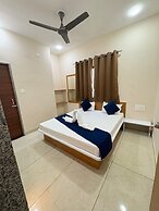 Hotel Darshan Palace - Near Dwarka Railway Station & Shree Dwarkadhish