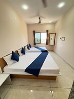 Hotel Darshan Palace - Near Dwarka Railway Station & Shree Dwarkadhish