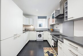 Waterside Bliss Executive Apartment