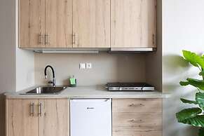 The Acropolis Pathway