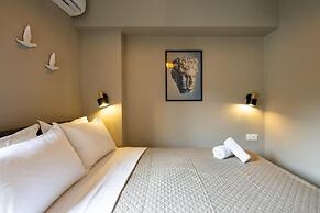 The Acropolis Pathway