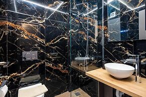 The Acropolis Pathway