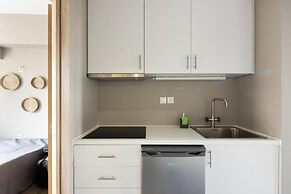 The Acropolis Pathway