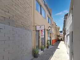 The Acropolis Pathway