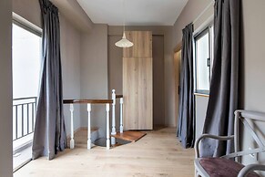 The Acropolis Pathway