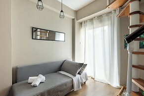 The Acropolis Pathway