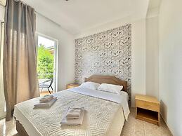 B&M Holiday Rooms