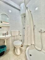 B&M Holiday Rooms