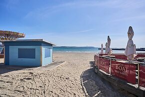 Host Stay Albert House