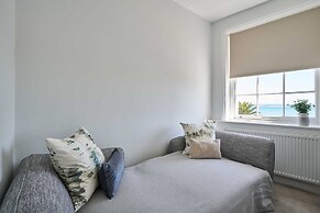 Host Stay Albert House