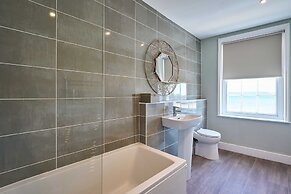 Host Stay Albert House