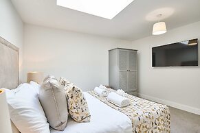 Host Stay Albert House