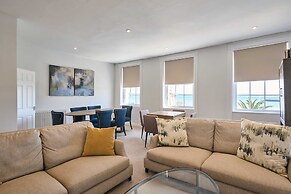 Host Stay Albert House