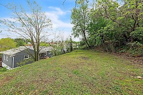 Pet-friendly 4br Near Kennywood & Pittsburgh 4 Bedroom Home