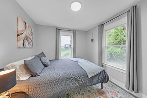 Pet-friendly 4br Near Kennywood & Pittsburgh 4 Bedroom Home
