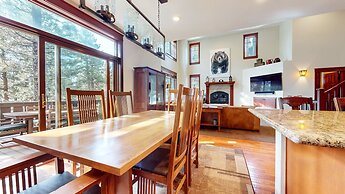 Timbers #2 4 Bedroom Townhouse