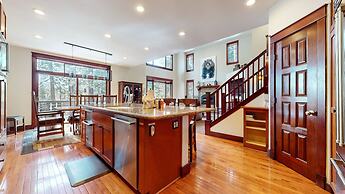 Timbers #2 4 Bedroom Townhouse