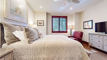 Timbers #2 4 Bedroom Townhouse