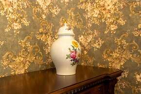 Castle Boutique Hotel