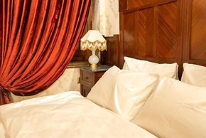 Castle Boutique Hotel