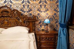 Castle Boutique Hotel