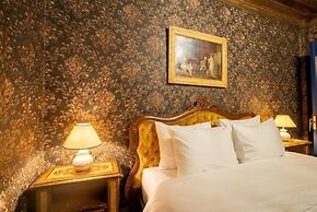 Castle Boutique Hotel