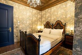 Castle Boutique Hotel