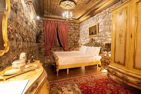 Castle Boutique Hotel