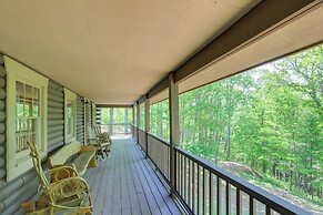 5 Mi to Dtwn Asheville: Tranquil Cabin Retreat!