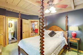 5 Mi to Dtwn Asheville: Tranquil Cabin Retreat!