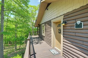 5 Mi to Dtwn Asheville: Tranquil Cabin Retreat!
