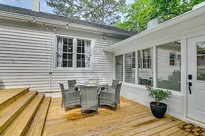 1 Mi to Miss State: Wremy Cottage w/ Deck & Yard